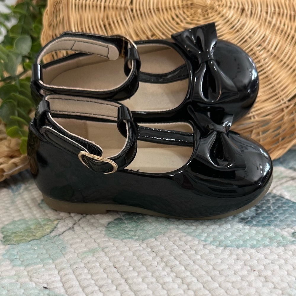 MG Baby Toddler Girl’s Black Bow Knot Mary Jane Dress Shoes Size 6